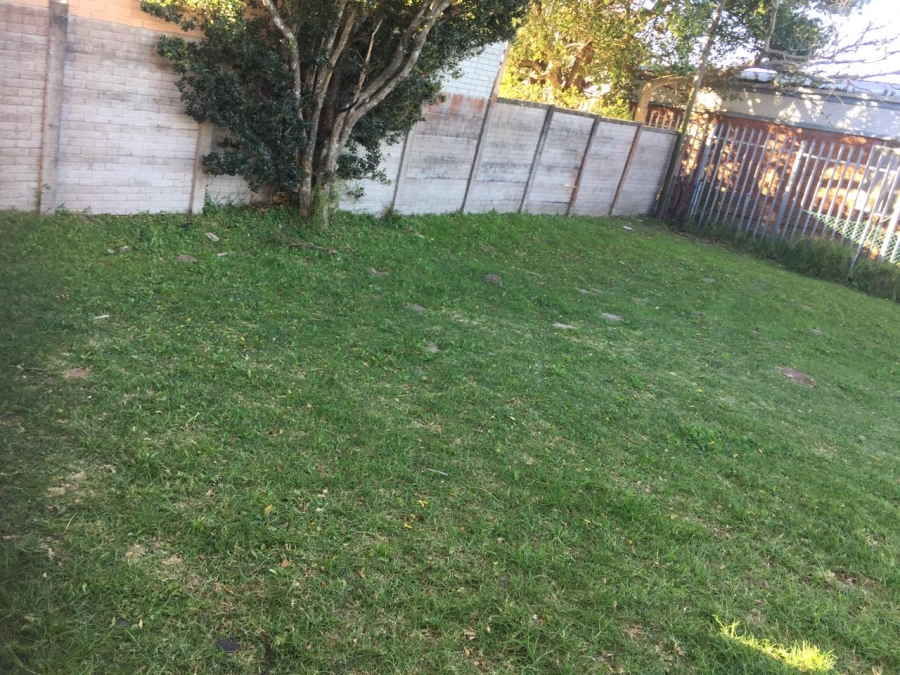 To Let 3 Bedroom Property for Rent in Beacon Bay Eastern Cape